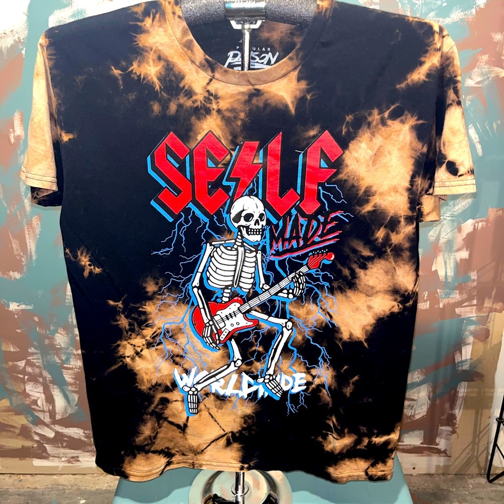 Popular poison Self tee